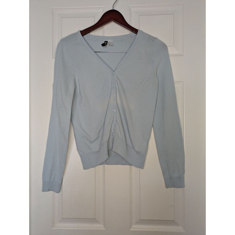 Light Blue Button Front Cropped Cardigan Sweater Women’s Soft Knit Top